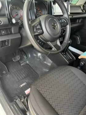 SUZUKI JIMNY GLX SUV 2023 AUT