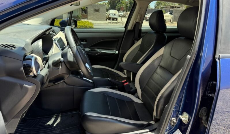 
NISSAN VERSA PLATINUM SEDAN 2020 AUT full									