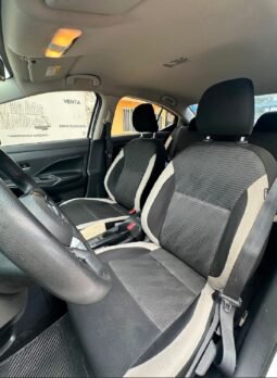 
NISSAN VERSA ADVANCE SEDAN 2020 STD full									