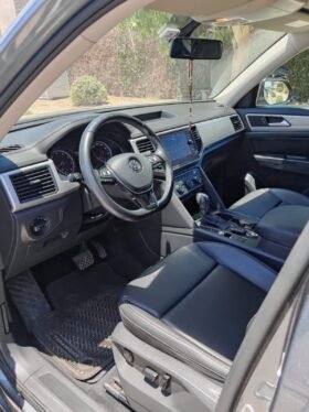 VOLKSWAGEN TERAMONT CONFORTLINE SUV 2019 AUT