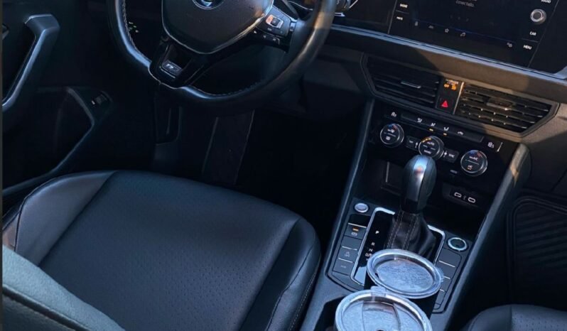 
VOLKSWAGEN JETTA R-LINE SEDAN 2021 AUT full									