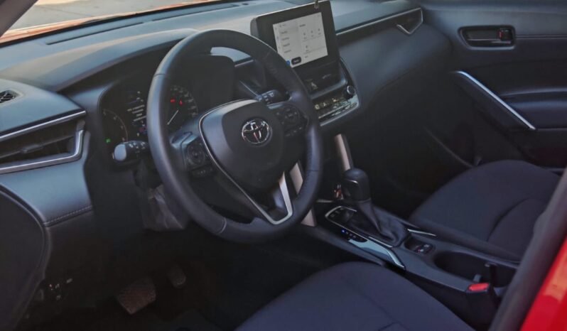 
TOYOTA COROLLA CROOS LE HEV SUV 2023 AUT full									