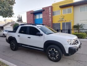 RENAULT OROCH OUTSIDER PICK UP 2023 STD