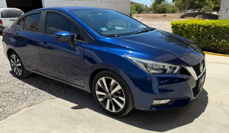 
NISSAN VERSA PLATINUM SEDAN 2020 AUT full									