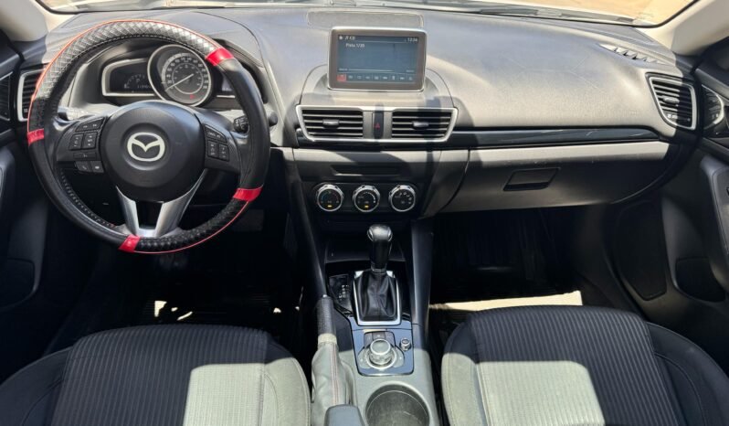 
MAZDA 3 SPORT SEDAN 2015 AUT full									