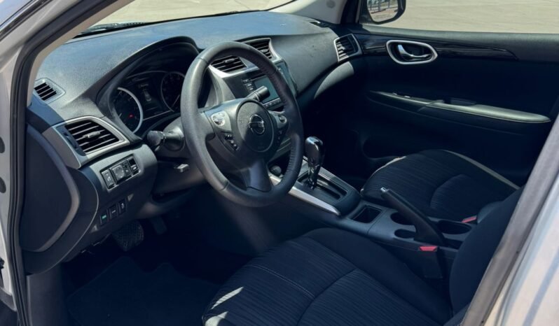 
NISSAN SENTRA SV SEDAN 2017 AUT full									