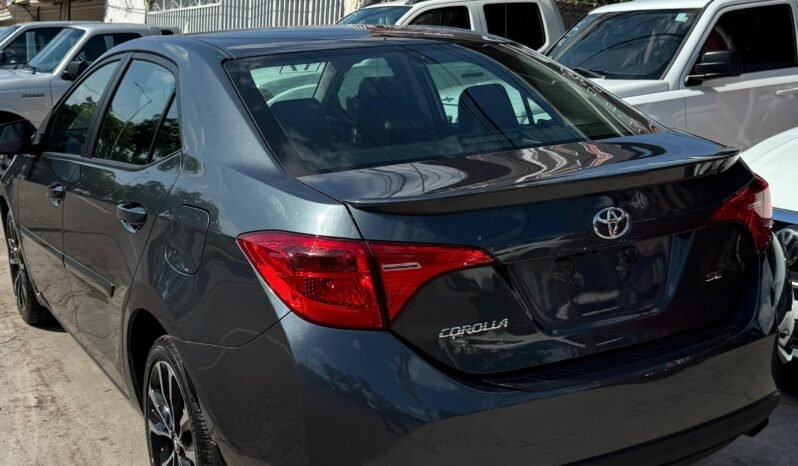 
TOYOTA COROLLA SE SEDAN 2017 AUT full									