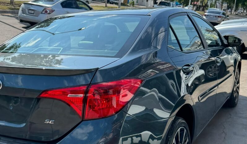 
TOYOTA COROLLA SE SEDAN 2017 AUT full									