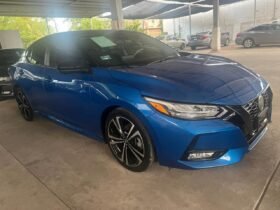 NISSAN SENTRA SR BITONO SEDAN 2023 AUT