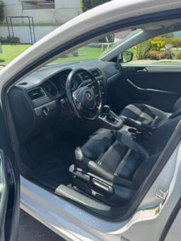 
VOLKSWAGEN JETTA SEDAN 2017 AUT full									