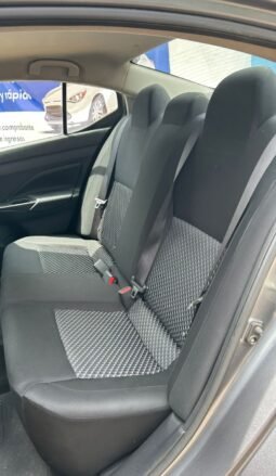 
NISSAN VERSA SENSE SEDAN 2020 AUT full									