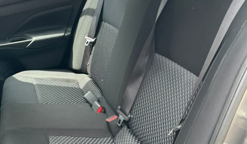 
NISSAN VERSA SENSE SEDAN 2020 AUT full									