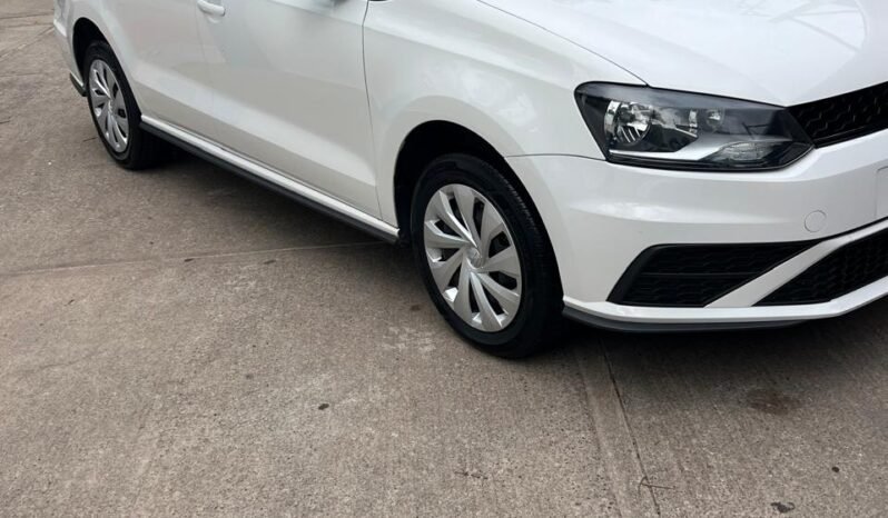 
VOLKSWAGEN VENTO STARLINE SEDAN 2022 AUT full									