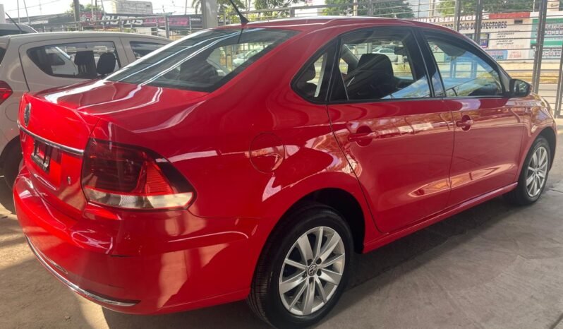 
VOLKSWAGEN VENTO CONFORTLINE SEDAN 2019 AUT full									