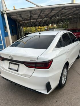 TOYOTA YARIS S SEDAN 2023 AUT