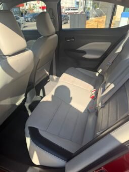 
NISSAN VERSA PLATINUM SEDAN 2021 AUT full									