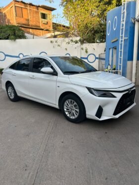 TOYOTA YARIS S SEDAN 2023 AUT