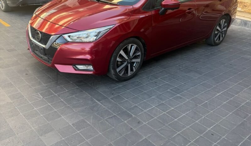 
NISSAN VERSA PLATINUM SEDAN 2021 AUT full									