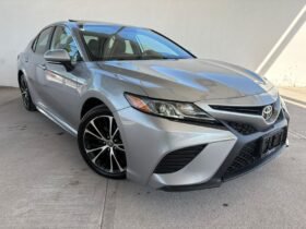 TOYOTA CAMRY SE SEDAN 2020 AUT