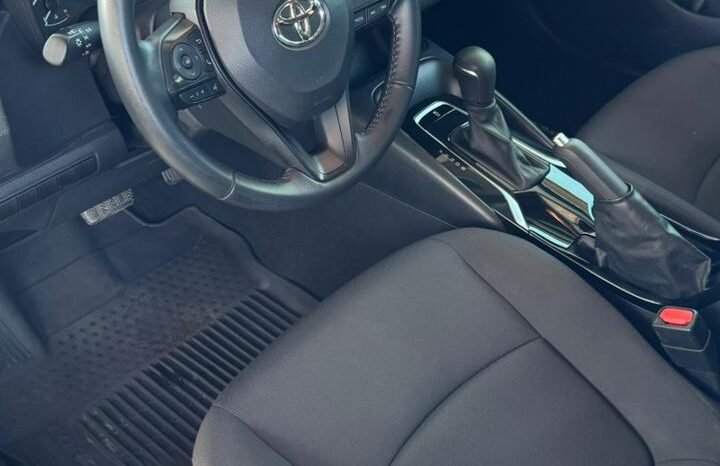 
TOYOTA COROLLA LE SEDAN 2021 AUT full									