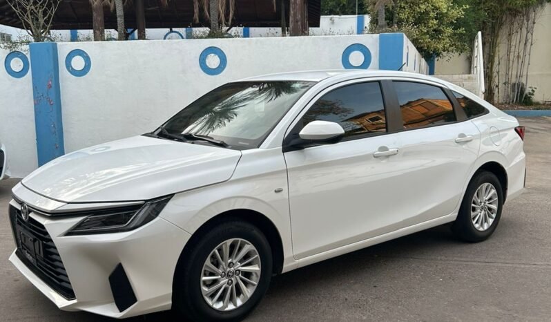 
TOYOTA YARIS S SEDAN 2023 AUT full									