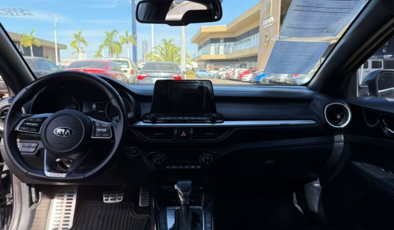 
KIA FORTE GT HATCHBACK 2019 AUT full									