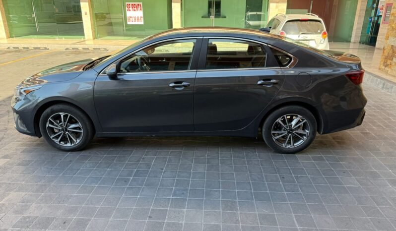 
KIA FORTE EX SEDAN 2022 AUT full									