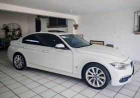 BMW 330 LUXURY SEDAN 2017 AUT
