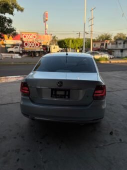 VOLKSWAGEN VENTO HIGHLINE SEDAN 2018 AUT full