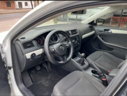 
VOLKSWAGEN JETTA CONFORTLINE SEDAN 2017 STD full									