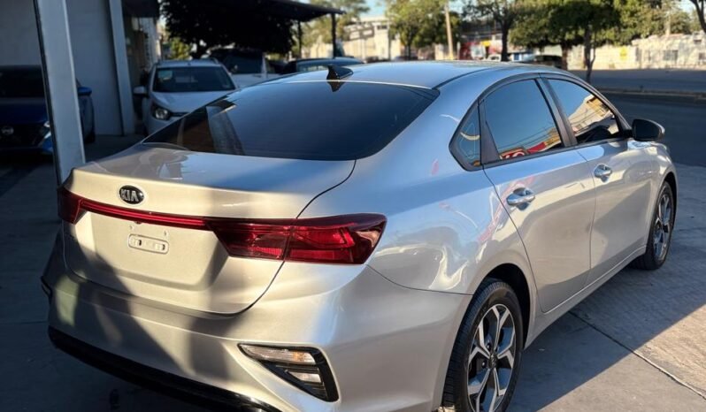 
KIA FORTE LX SEDAN 2020 AUT full									