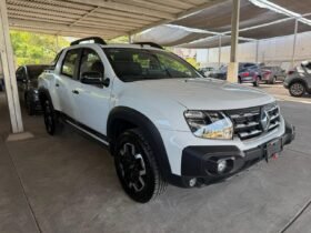 RENAULT OROCH OUTSIDER PICK UP 2025 STD