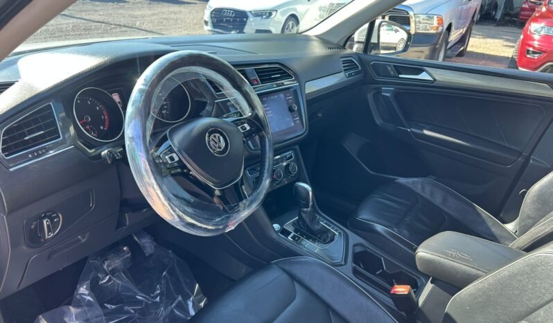 
VOLKSWAGEN TIGUAN CONFORTLINE SUV 2018 AUT full									