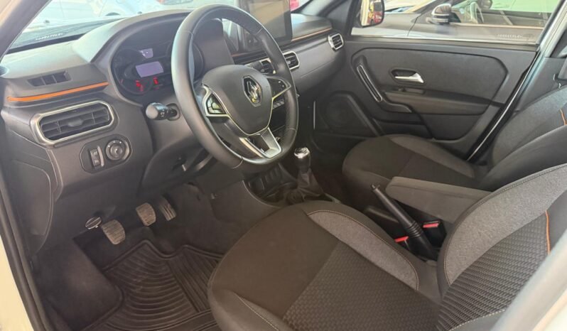 
RENAULT OROCH OUTSIDER PICK UP 2025 STD full									