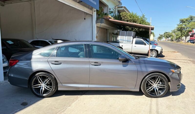 
HONDA ACCORD TOURING SEDAN 2020 AUT full									