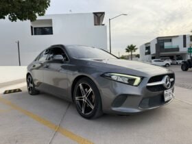 MERCEDES BENZ A200 PLATINUM SEDAN 2021 AUT