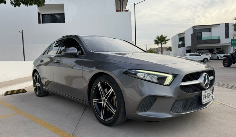 
MERCEDES BENZ A200 PLATINUM SEDAN 2021 AUT full									