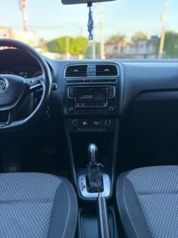 VOLKSWAGEN VENTO HIGHLINE SEDAN 2018 AUT full