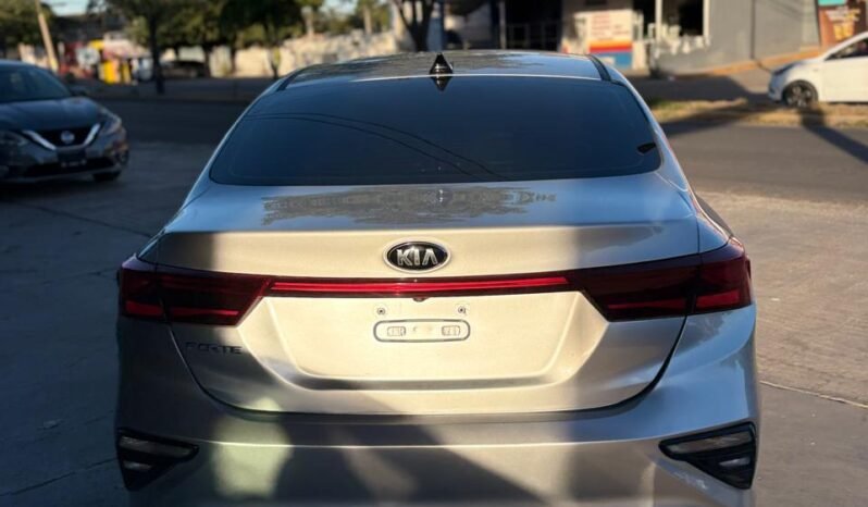 
KIA FORTE LX SEDAN 2020 AUT full									