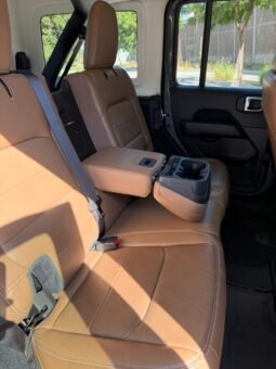 
JEEP SAHARA SUV 2023 AUT full									