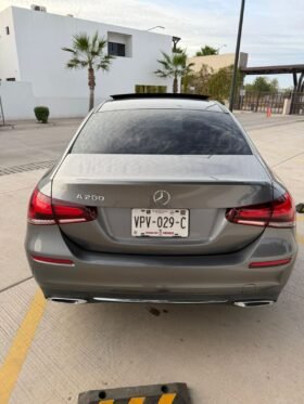 MERCEDES BENZ A200 PLATINUM SEDAN 2021 AUT
