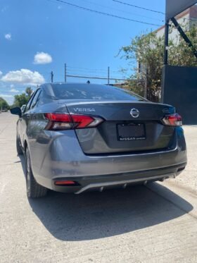 NISSAN VERSA ADVANCE SEDAN 2022 AUT