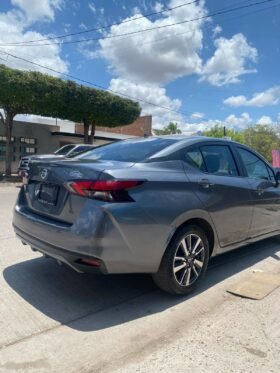 NISSAN VERSA ADVANCE SEDAN 2022 AUT
