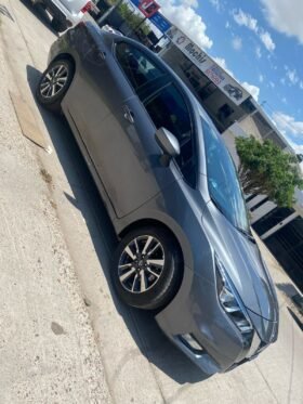 NISSAN VERSA ADVANCE SEDAN 2022 AUT