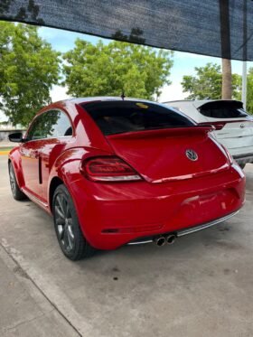 VOLKSWAGEN BEETLE SPORTLINE HATCHBACK 2017 AUT