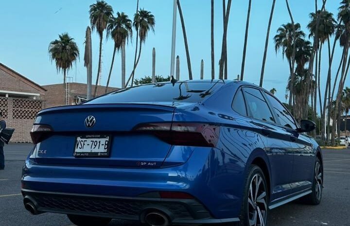 
VOLKSWAGEN JETTA GLI SEDAN 2023 AUT full									