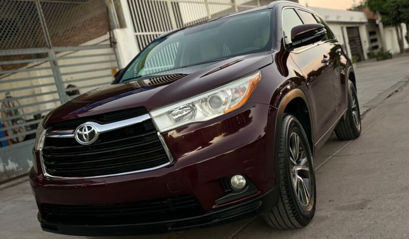 
TOYOTA HIGHLANDER XLE SUV 2016 AUT full									