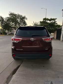 
TOYOTA HIGHLANDER XLE SUV 2016 AUT full									