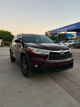TOYOTA HIGHLANDER XLE SUV 2016 AUT