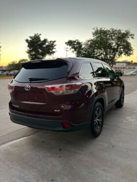 TOYOTA HIGHLANDER XLE SUV 2016 AUT
